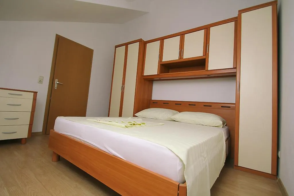 *** Guest house Apartments&Room Babic Kastela Croatia